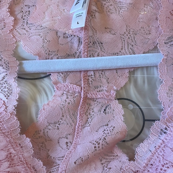 Bralette Racerback Pink Stretchy Floral Lace in Pink - Picture 3 of 7